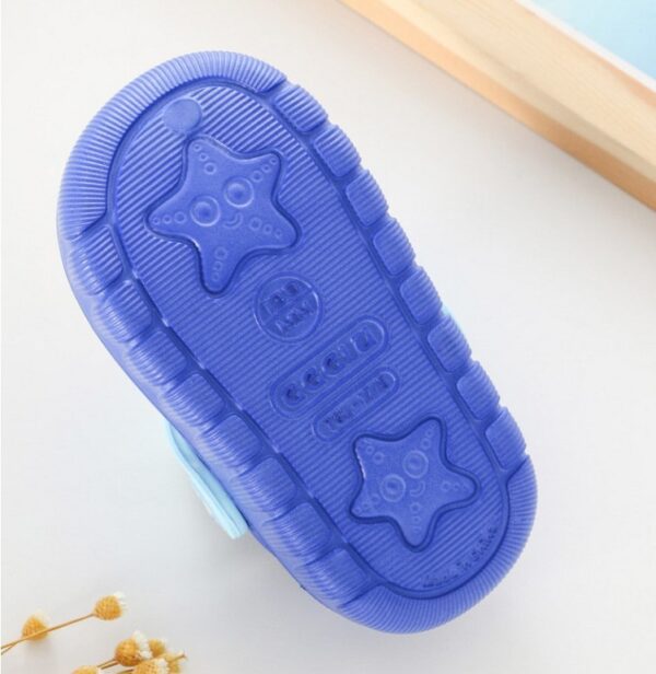 iKid Girls Soft Bottom Lucky Cat Bathroom Slip Sandals And Slippers - Image 4